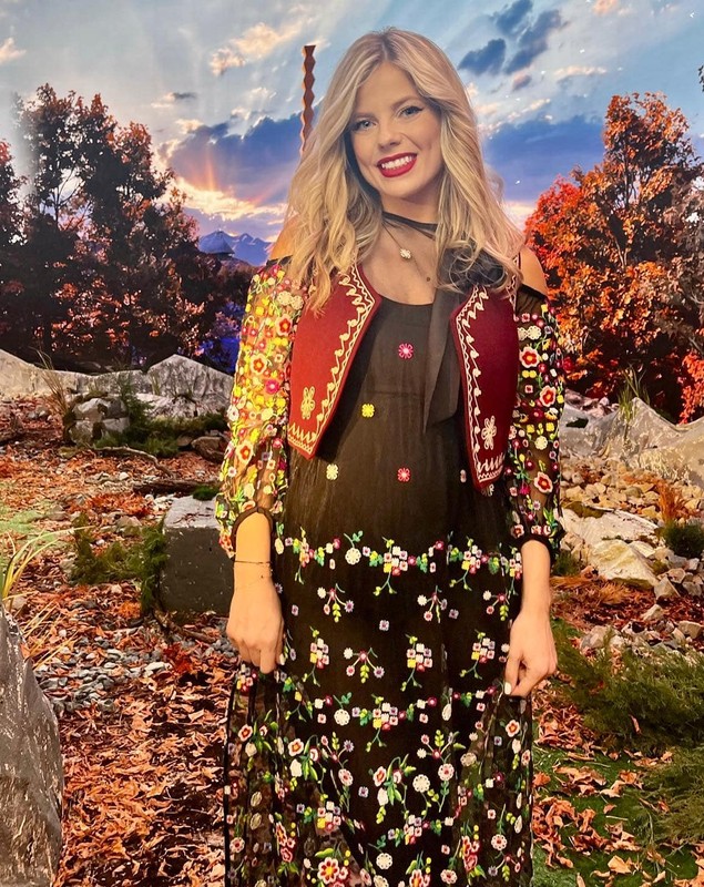 Câte kilograme s-a îngrășat Roxana Hulpe de când e însărcinată: „E mult și mai am până nasc”. Cum arată acum