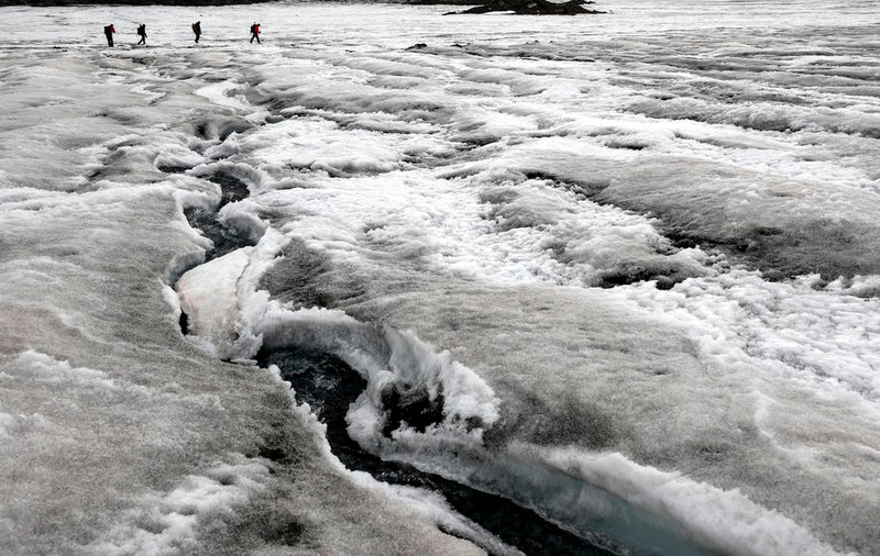 Încălzirea globală ar putea duce la fărâmițarea banchizei de gheață care înconjoară Antarctica