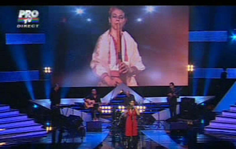 ”M-am simţit ca la Vocea României”! Vezi ce voce a impresionat-o atât de tare pe Andra încât a stat în picioare în semn de respect! FOTO