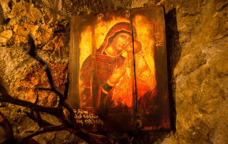 Când urăm „La mulți ani” de Sfânta Maria. Se spune „La mulți ani” de Adormirea Maicii Domnului, pe 15 august?