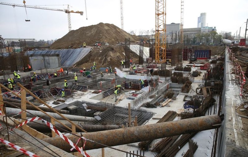 Fanii de la Rapid, cu jalba la Compania Națională de Investiții. Se caută o soluție tehnică pentru modificarea tribunei a II-a