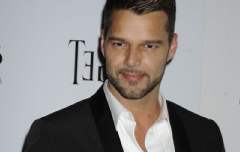 Ricky Martin a plâns ca un copil după ce a recunoscut că e homosexual