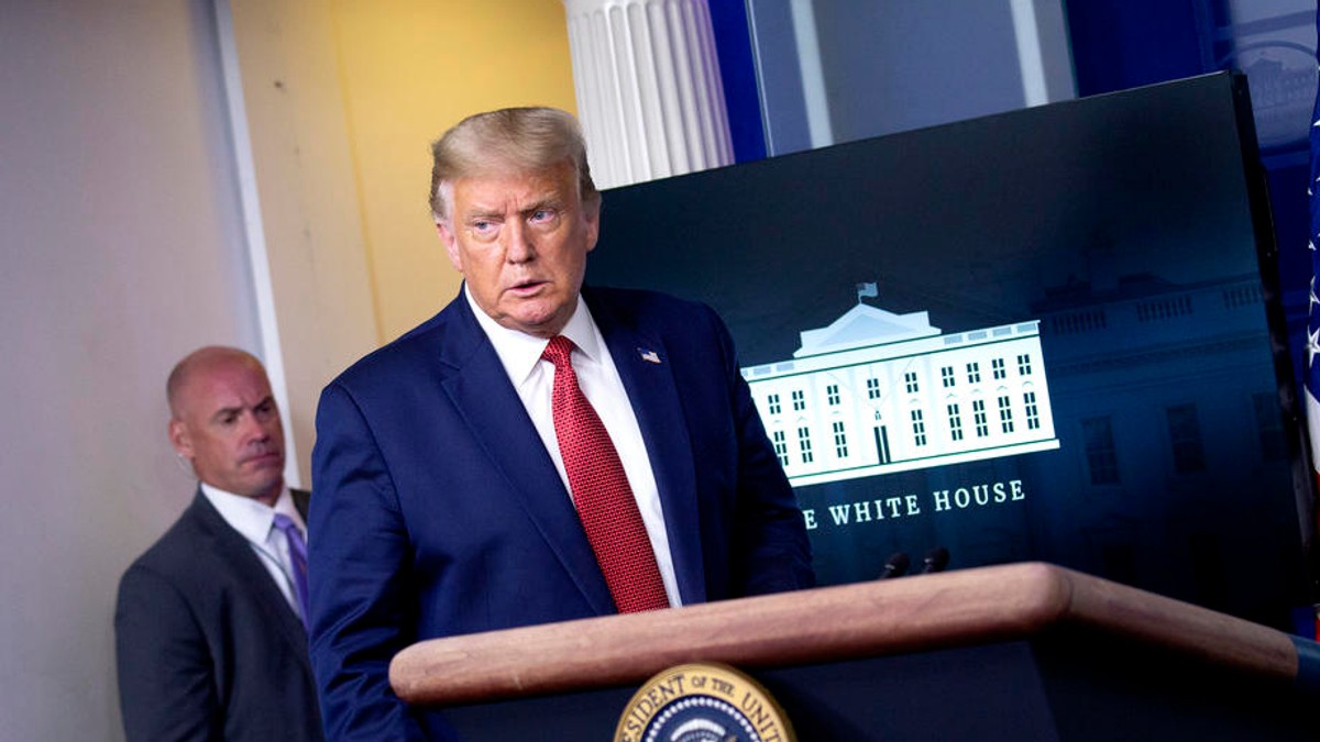 VIDEO | Donald Trump și-a interupt conferința, din cauza unui foc de armă în afara Casei Albă. ”Poliția a împușcat pe cineva”