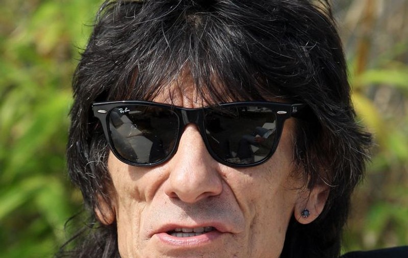Criza, bat-o vina! Ronnie Wood riscă să piardă 2 milioane de lire 