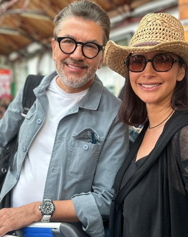 Andreea Berecleanu și Constantin Stan au mers cu trenul la mare. Escapadă cu peripeții. „Credeați că am abandonat obiceiul?”