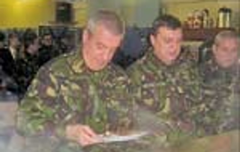 Tariceanu, din nou militar dupa un sfert de secol