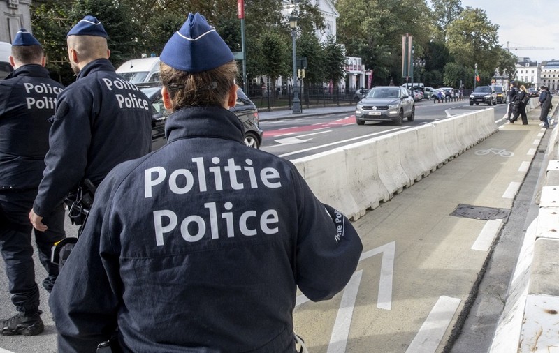 Un român care a fugit 10 ani de poliție prin toată Europa a fost arestat în Belgia și extrădat. Are de executat o pedeapsă de peste 7 ani de închisoare