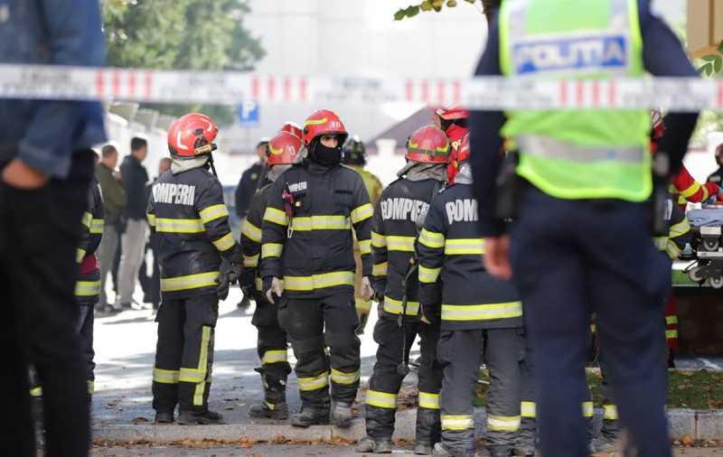 Oamenii din blocul care a explodat în Rahova vor fi cazați la hotel, iar Primăria Capitalei va plăti chirie pentru ei