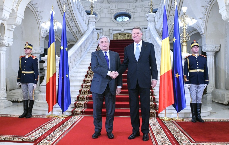 FOTO. Preşedintele Klaus Iohannis l-a primit pe Antonio Tajani la Cotroceni. Preşedintele PE: "Dumneavoastră aveţi un rol foarte important pentru noi"