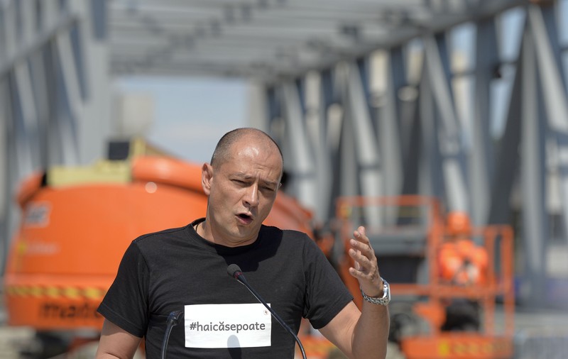 Doi jurnaliști de investigație Libertatea audiați ca martori la DIICOT, după o plângere a primarului Daniel Băluță