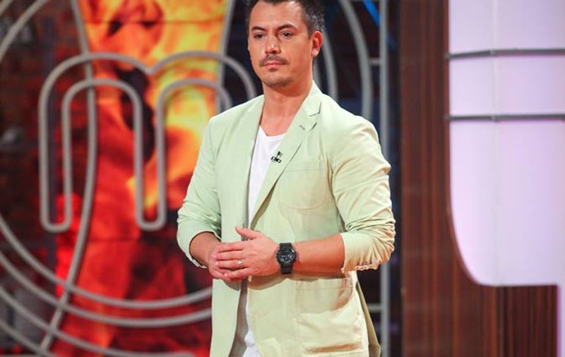 VIDEO EXCLUSIV/ Paradoxala transformare a lui Răzvan Fodor în bucătăria Masterchef. A slăbit rapid 7kg... mâncând