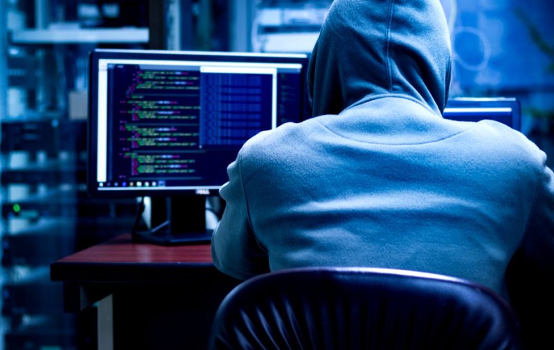 Hackerii pot prelua controlul rețelelor corporațiilor cu ajutorul aparatelor de fax