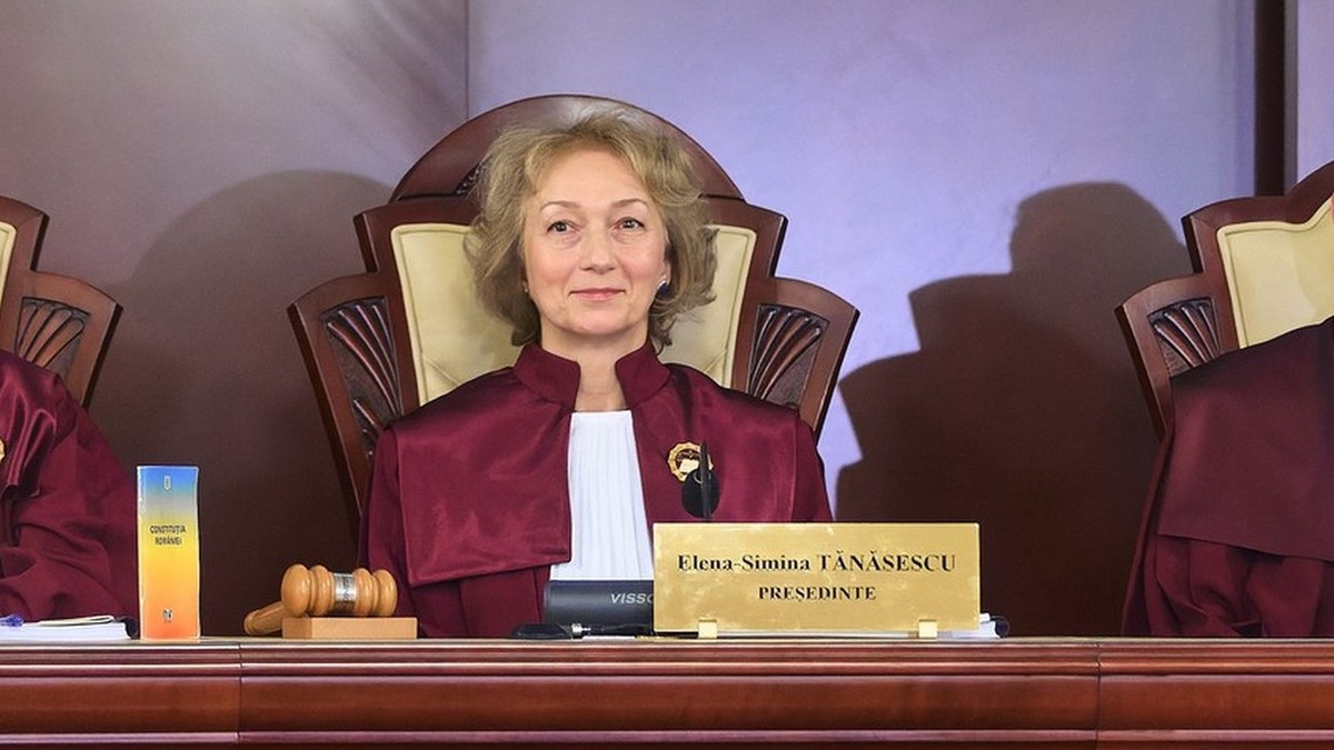16 preşedinţi de Curţi de Apel cer explicații după ce CCR nu a negat discuția dintre Ilie Bolojan și Simina Tănăsescu înaintea deciziei pe Legea ANI