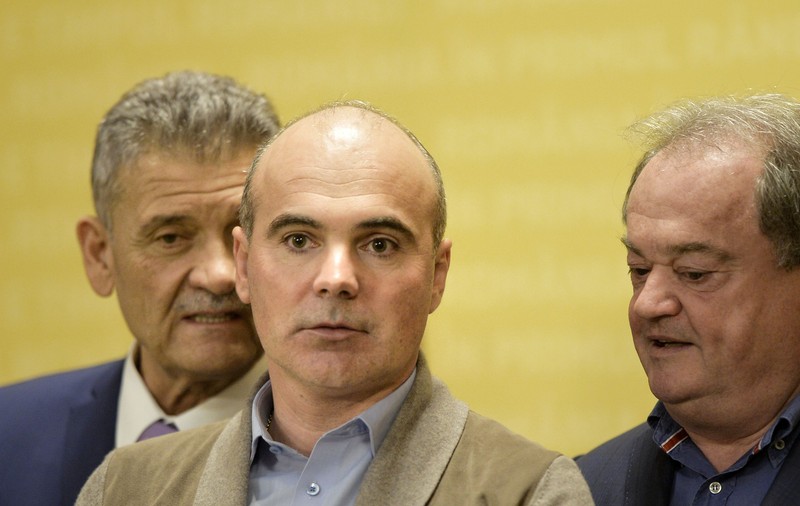 Rareș Bogdan, reacție în cazul legii din Ucraina care nu le redă românilor drepturile luate la educație în limba română: Mă aștept ca Zelenski să ceară modificări
