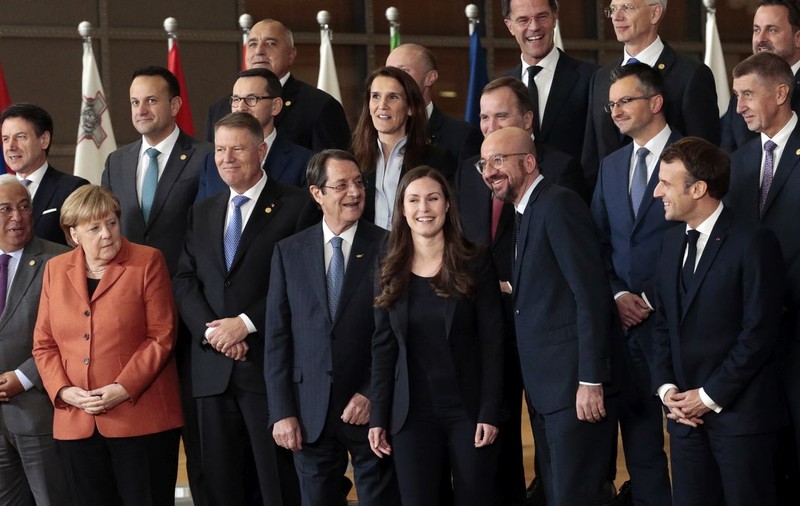 Summitul vrajbei europene. Bugetul UE, subiectul unei confruntări dure la Bruxelles