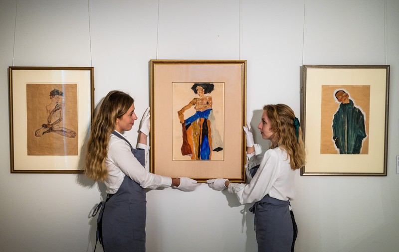 Moștenitorii unui artist austriac, ucis în timpul Holocaustului, cer Austriei returnarea a 10 tablouri ale pictorului Egon Schiele