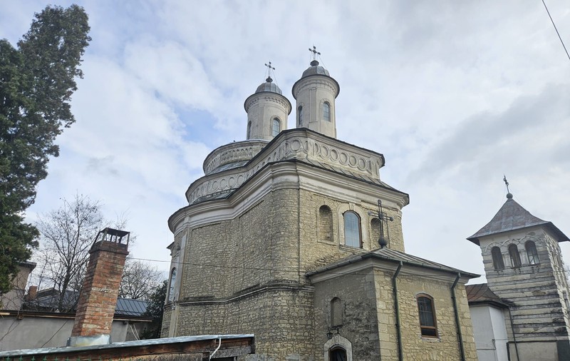 Biserica din Iași ridicată după o crimă între frați: „Haralambie a întins un pistol și-a tras”