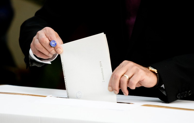 Cine câștigă alegerile parlamentare? Partidele mici și mobilizarea electoratului pot înclina balanța în formarea majorității