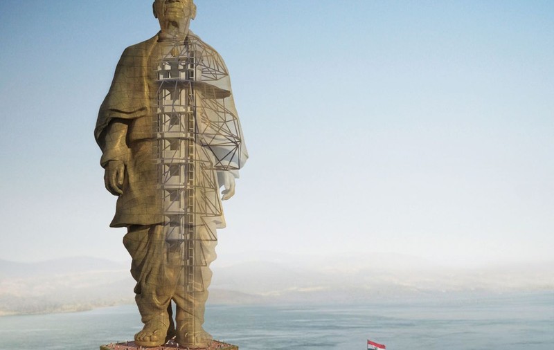 Top 10 cele mai mari statui din lume. Cel mai înalt monument are 182 de metri și este în Asia