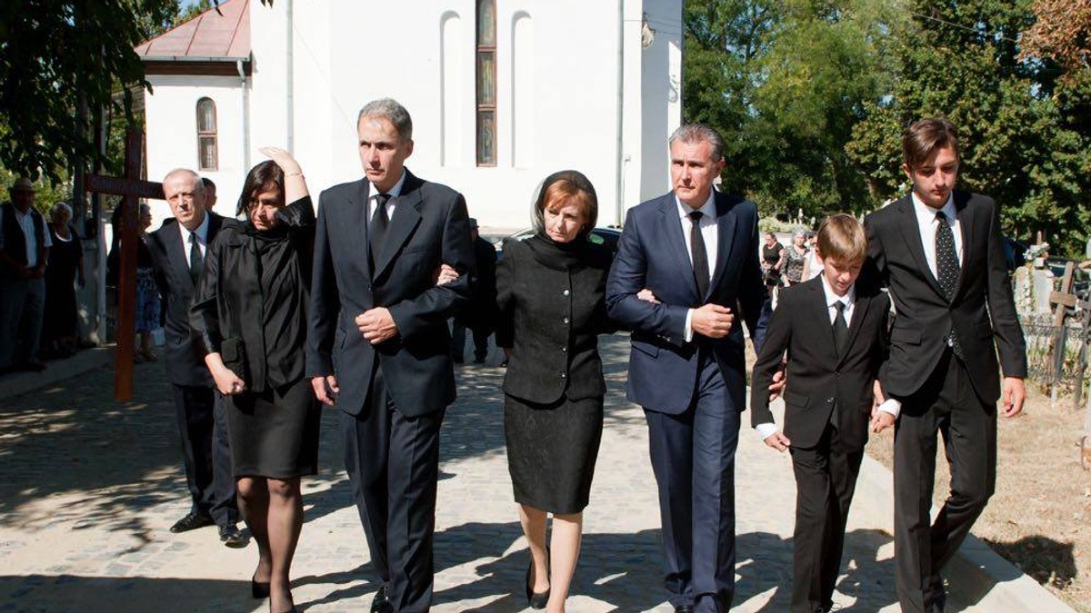 Ce s-a întâmplat cu magnolia primită de Principesa Margareta de ziua de naștere, în urmă cu nouă ani. A fost cadou de la Cătălin Măruță