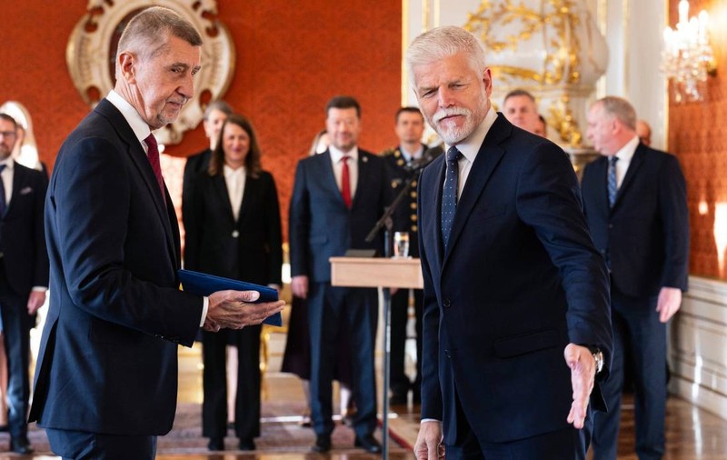 Miliardarul Andrej Babis s-a întors la putere în Cehia: a fost numit oficial prim-ministru de președintele Petr Pavel