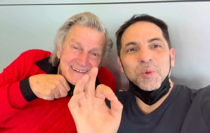 Imagine rară cu Dan Negru și Florin Piersic la plajă, în Dubai. Motivul călătoriei: „O emisiune diferită”