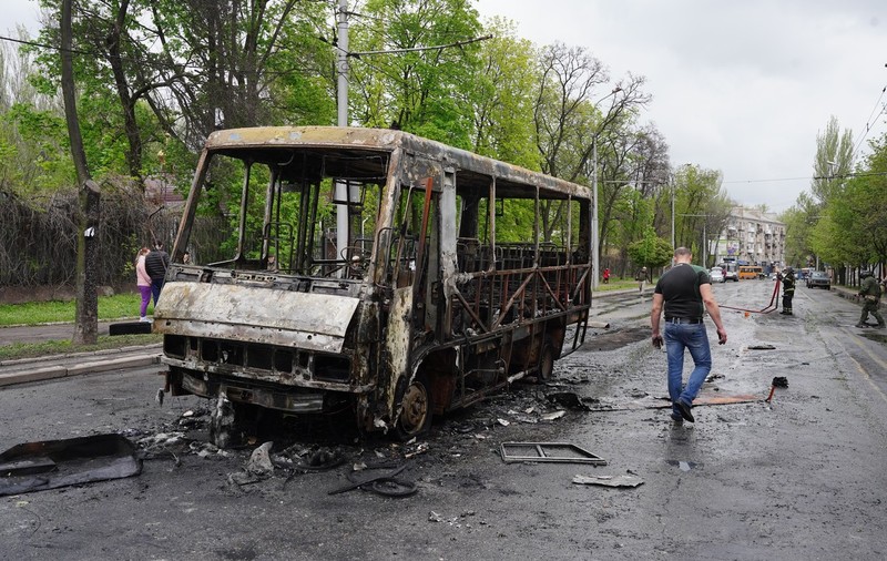 Război în Ucraina, ziua 430 | Orașul ocupat Nova Kahovka, sub „bombardamente intense”
