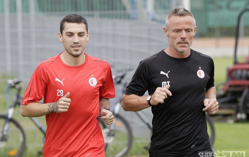 UPDATE Nicolae Stanciu a semnat cu Slavia Praga și a făcut primul antrenament