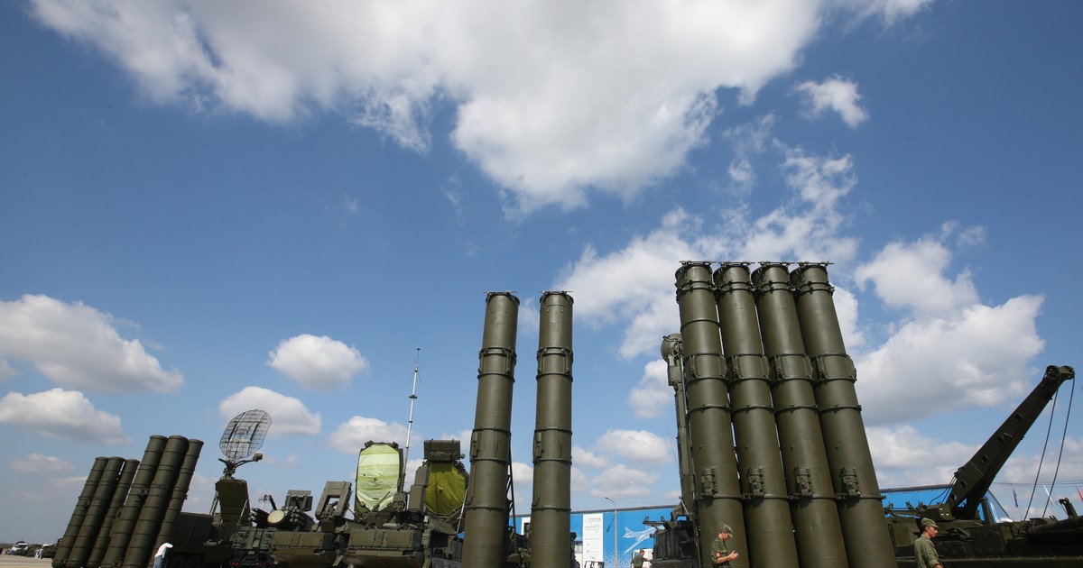 SUA se vor retrage sâmbătă din Tratatul Forțelor Nucleare