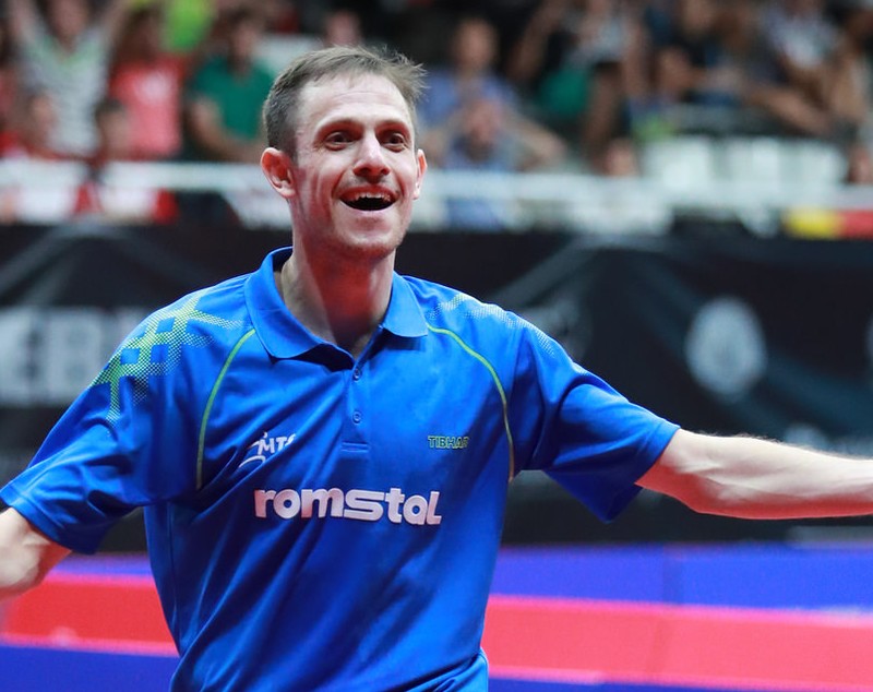 Povestea lui Ovidiu Ionescu, medaliat cu argint la Europenele de tenis de masă. "Părinții și-au vândut casa pentru a-i plăti antrenamentele în Germania". Reacția sportivului