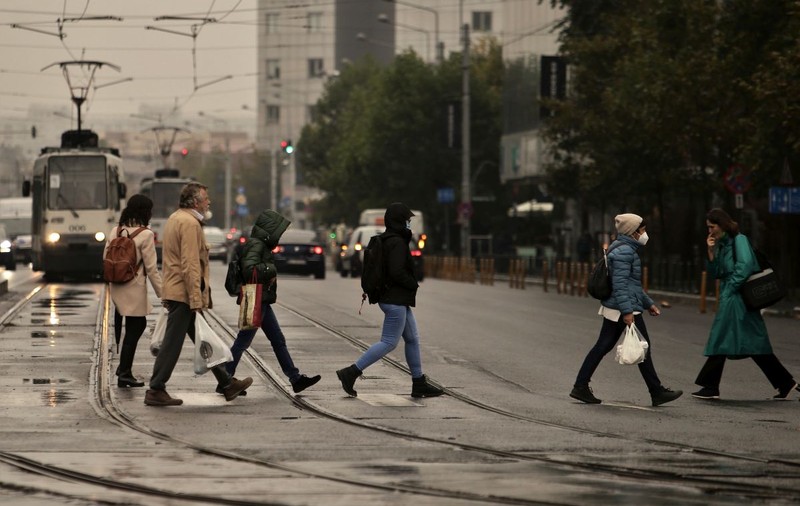Un nou maxim al infectărilor în București. Aproape 3.200 de cazuri COVID, confirmate în 24 de ore