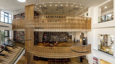 Biblioteca județeană Oradea modernizata