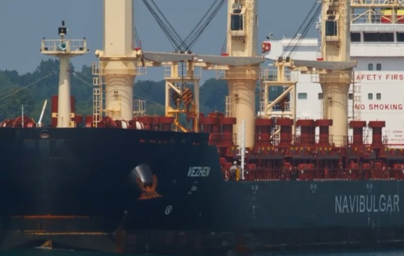 O navă care transporta îngrășăminte din Rusia a fost reținută după avarierea unui cablu submarin în Marea Baltică