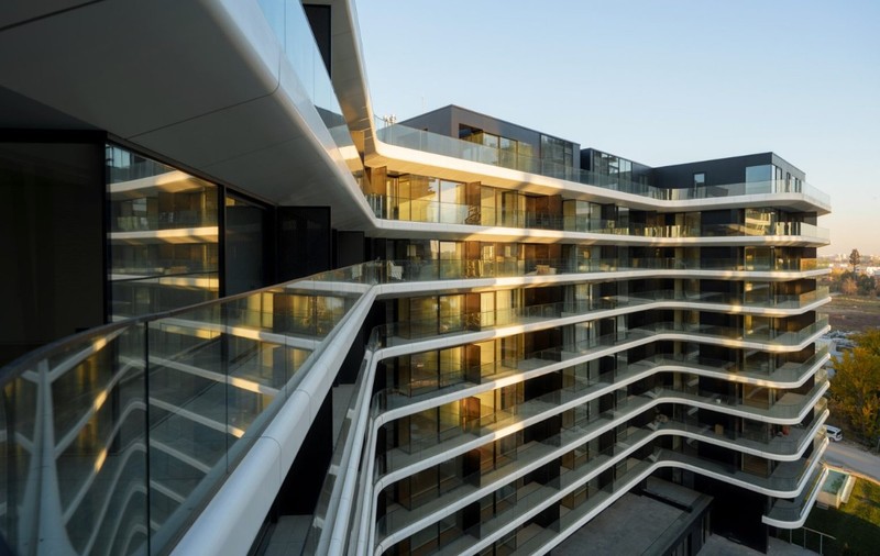 Cât costă un apartament de 2 camere lângă un lac, în București?  