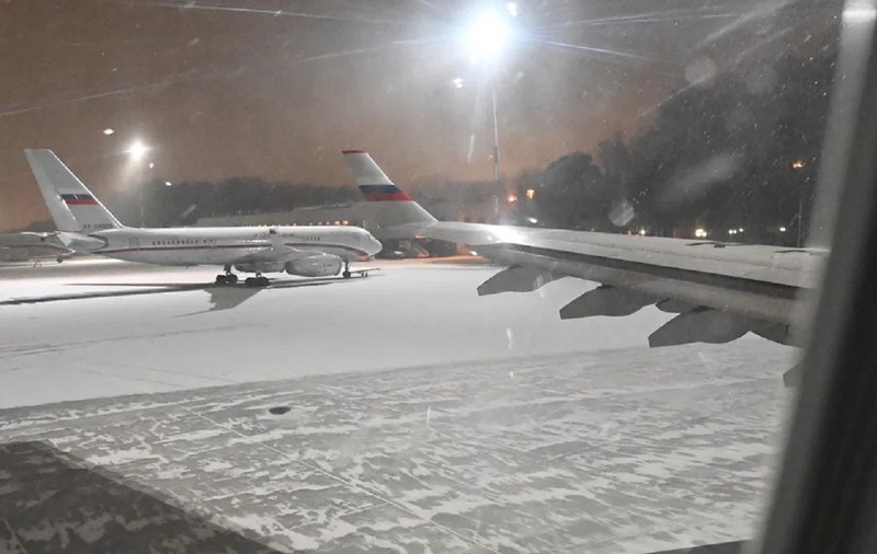 A nins la Moscova. Peste 40 de zboruri, anulate sau întârziate pe aeroporturile din capitala Rusiei