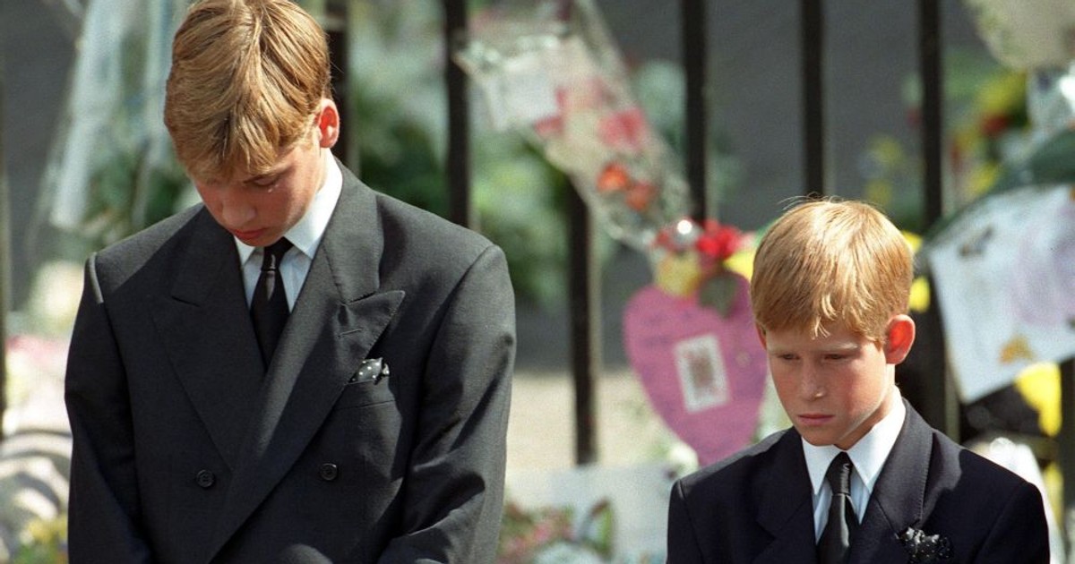 Prințul Harry a vrut să ridice trupul Prințesei Diana de la morgă