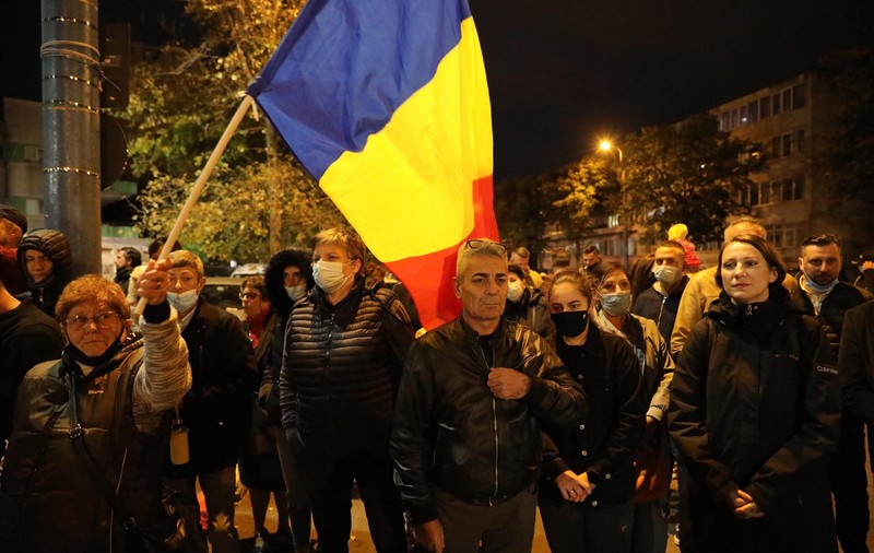 Protest organizat de AUR în fața Spitalului de Boli Infecțioase din Constanța