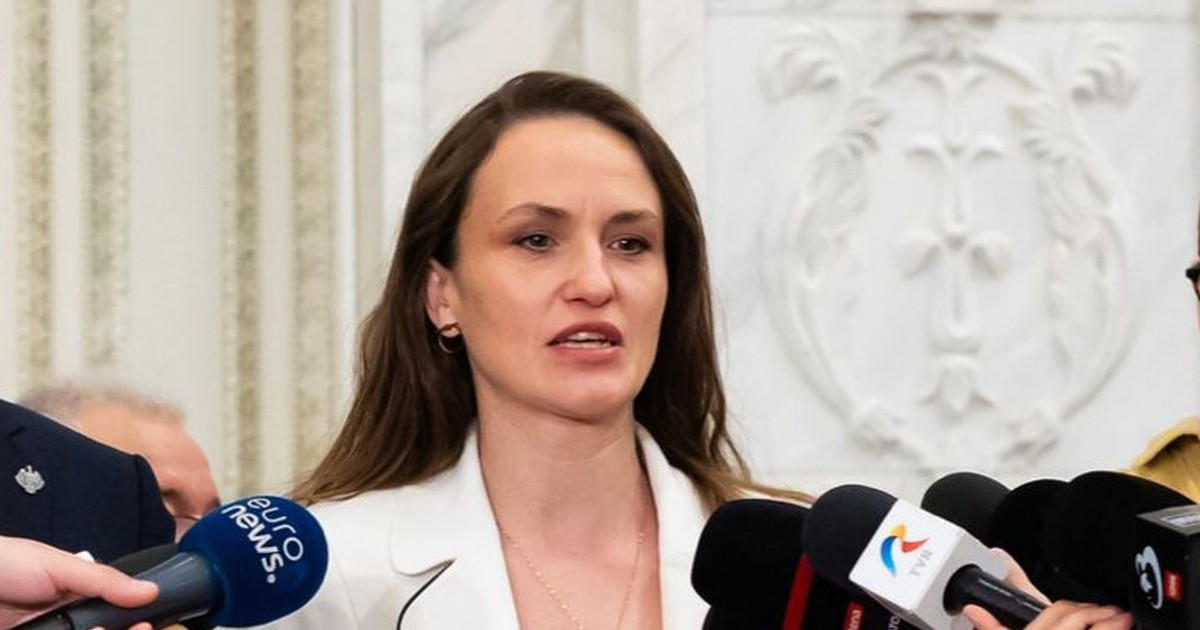 Oana Țoiu este ministru USR de Externe din iunie 2025