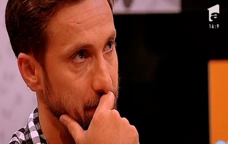 Ce sensibil e Dani Oţil! A plâns ca un copil când pe scenă a urcat un concurent în scaun cu rotile