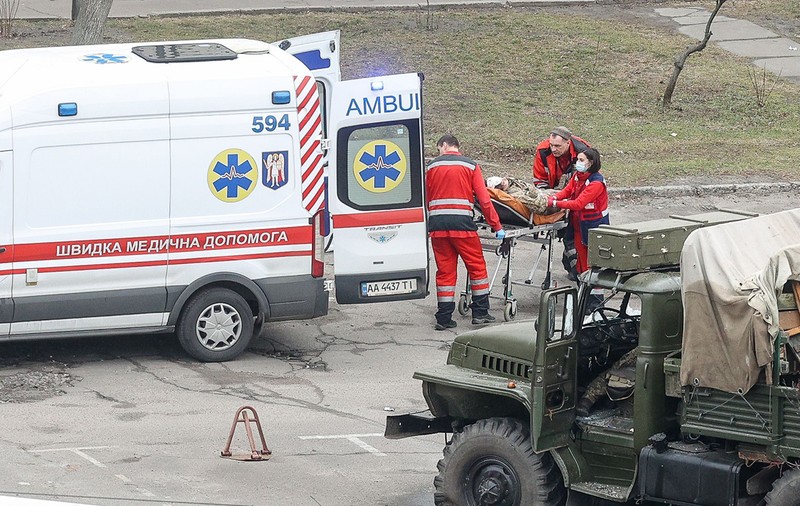 Doi pacienți răniți în bombardamentele din Kiev au fost tratați la Iași. Astăzi au fost transferați spre Israel