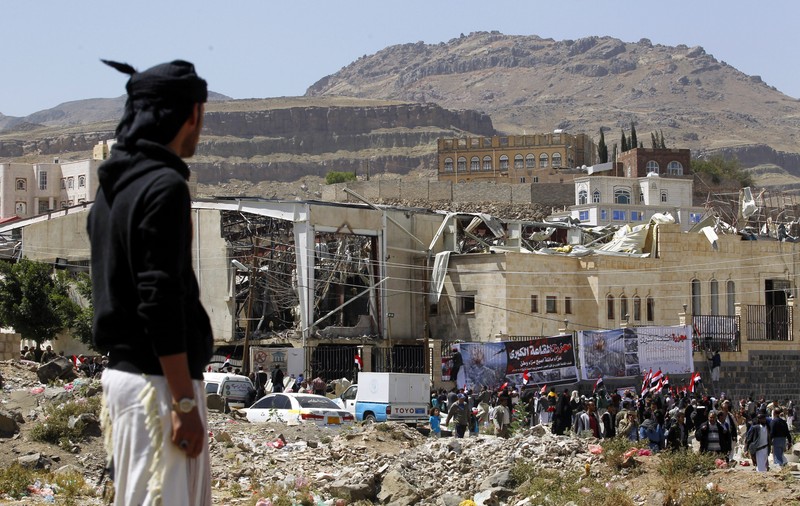 Doi americani, ținuți ostatici de rebelii din Yemen, au fost eliberați