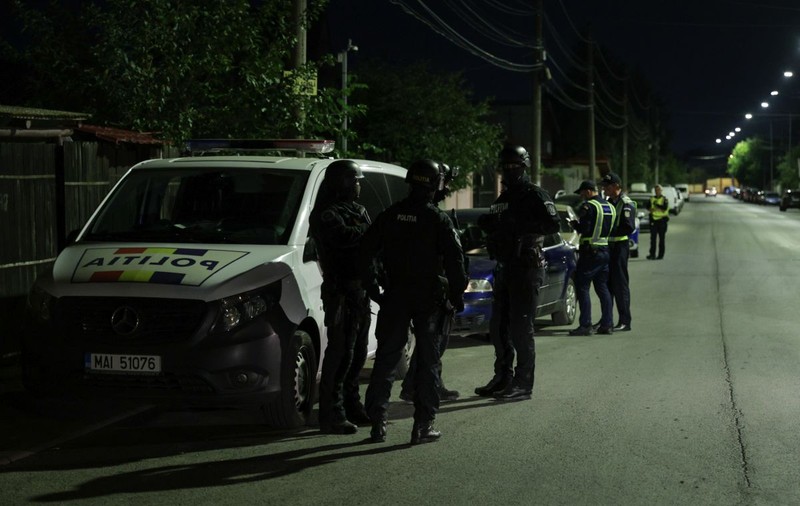 Bătaie în plină stradă în Chitila, între membri ai aceleiași familii. „A izbucnit un conflict spontan”