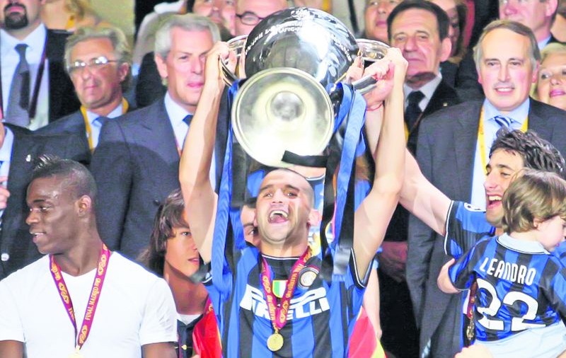 Chivu a luat frişca de pe tort!