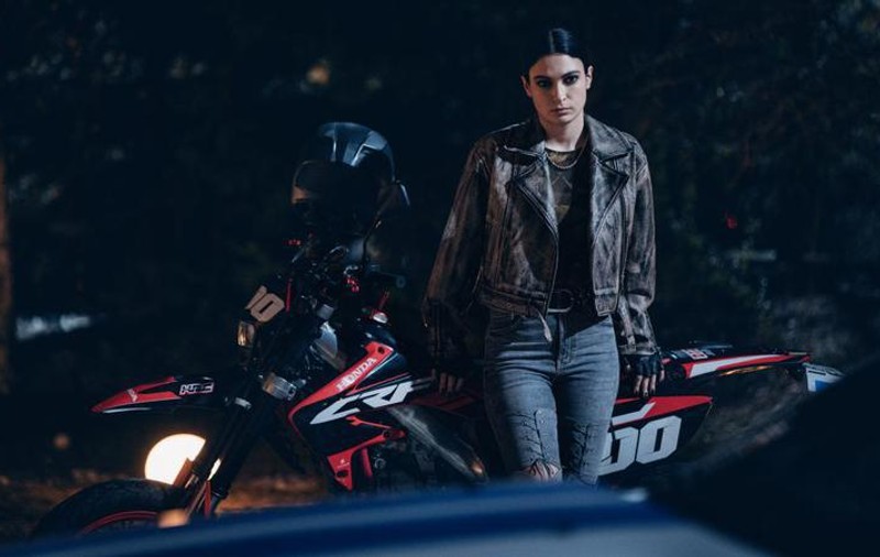 Din februarie apare la PRO TV. Cine e actrița care o joacă pe Tili, fiica interlopului Tănase, în „Subteran”, serialul românesc care face senzație pe Netflix