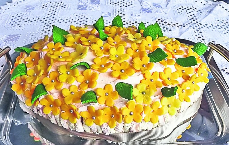 O reţetă pe zi: Tort «Primăvara»