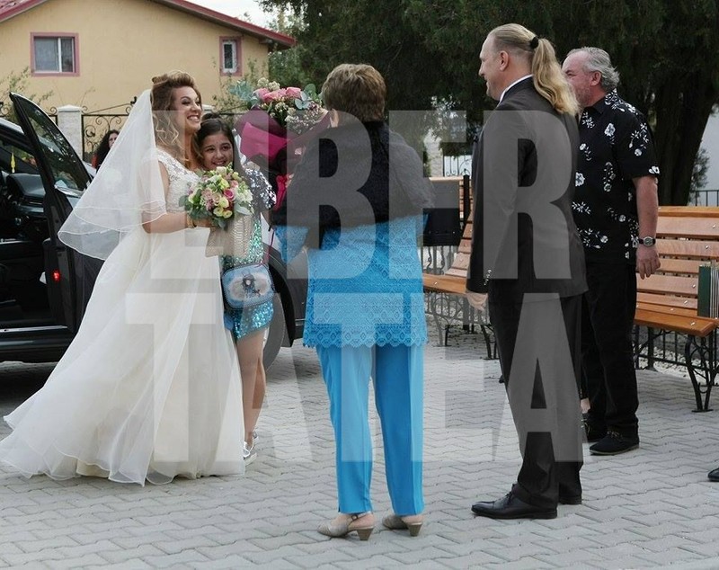 FOTO EXCLUSIV | Vali Crăciunescu, mire. Cum au arătat artistul și soția sa în ziua nunții