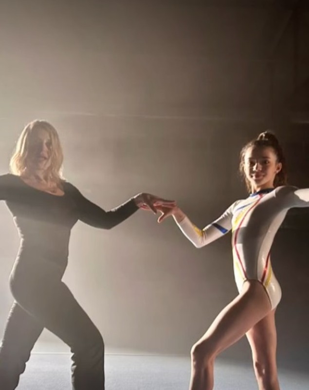 Primele imagini din documentarul despre Nadia Comăneci. Cum a apărut în sala de gimnastică „Zeița de la Montreal”
