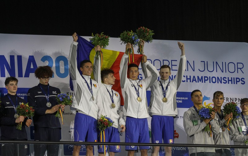 Aur pentru România la ștafetă, la Campionatele Europene de înot pentru Juniori