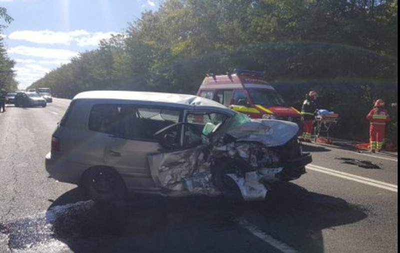 Accident grav între Costinești și Tuzla. Patru persoane au fost rănite, printre care și un copil