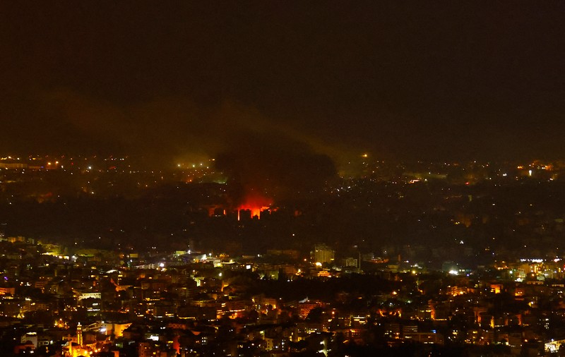 Serii de explozii raportate sâmbătă dimineaţă în sudul Beirutului. SUA insistă ca Israelul să nu atace instalații nucleare iraniene | VIDEO